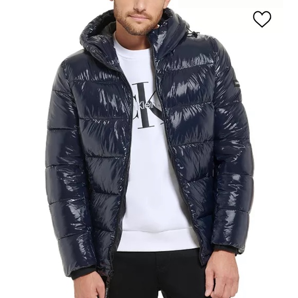 Selling a Calvin Klein puffer jacket size large, never worn got it as a gift